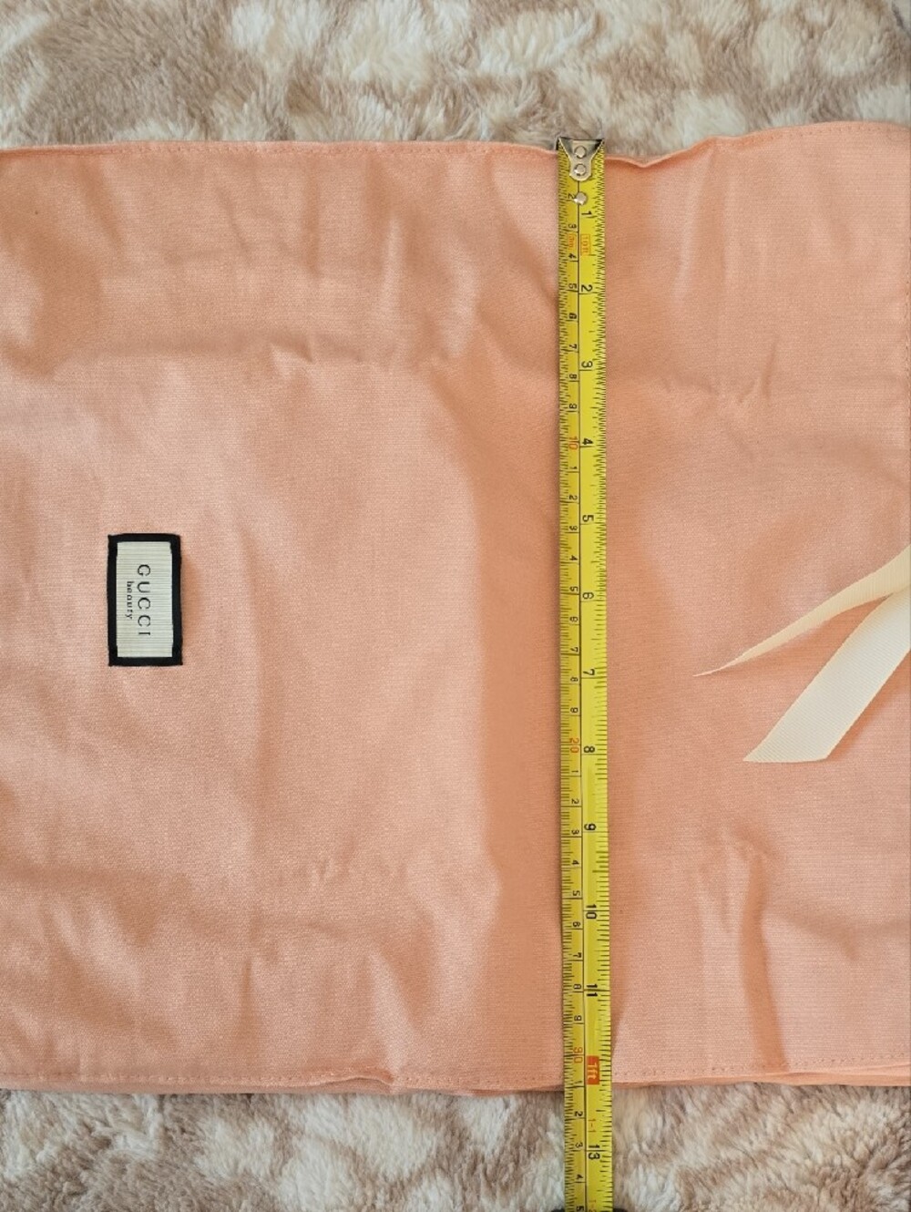 Gucci Peach Drawstring Pouch Duo - Picture 5 of 8